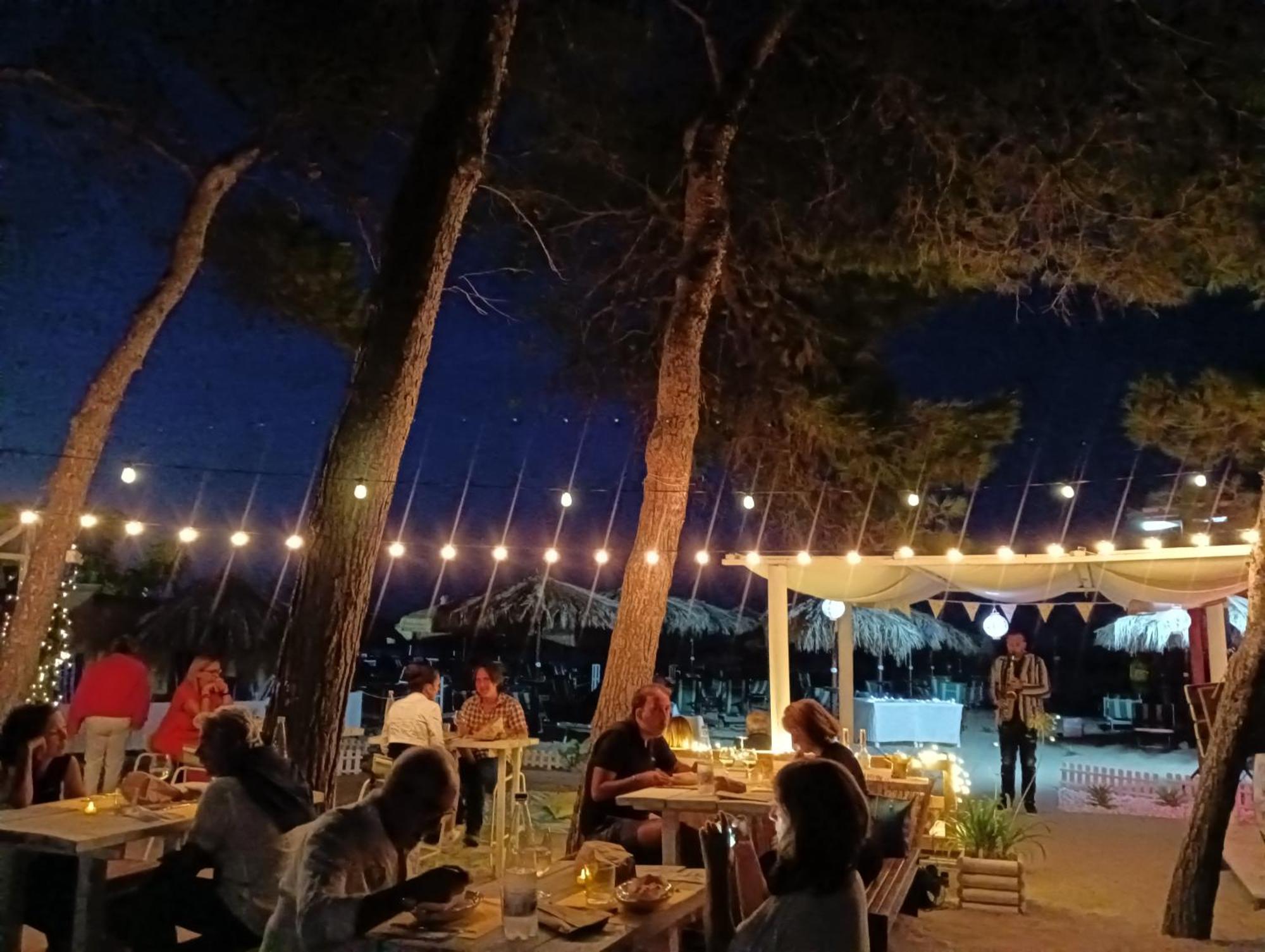 Hotel Petit Silvi Marina Ngoại thất bức ảnh
