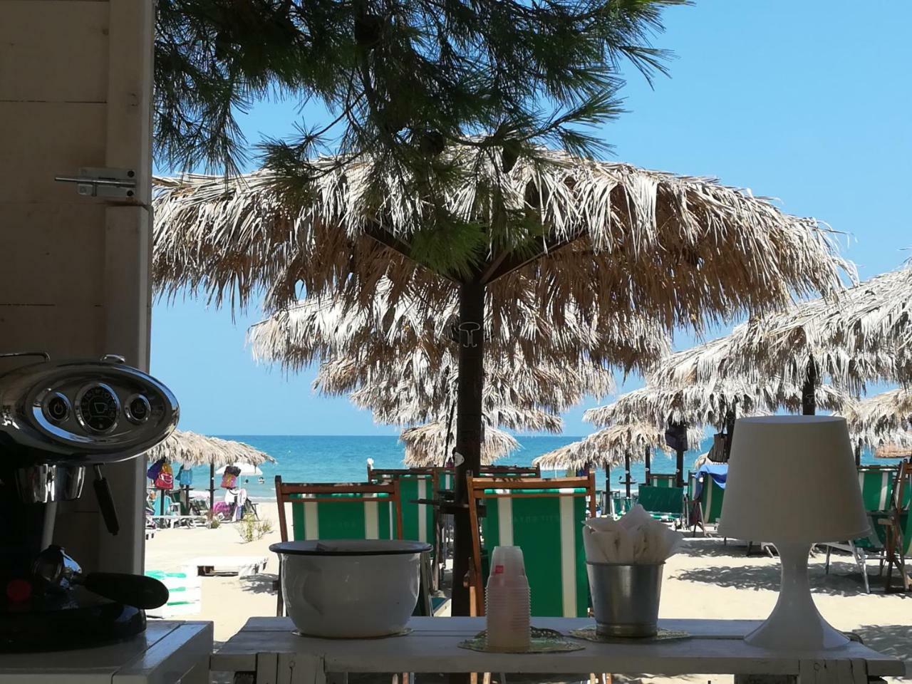 Hotel Petit Silvi Marina Ngoại thất bức ảnh