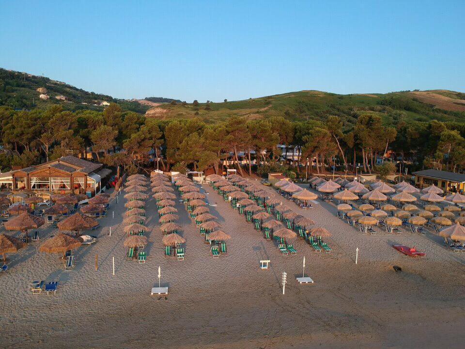 Hotel Petit Silvi Marina Ngoại thất bức ảnh